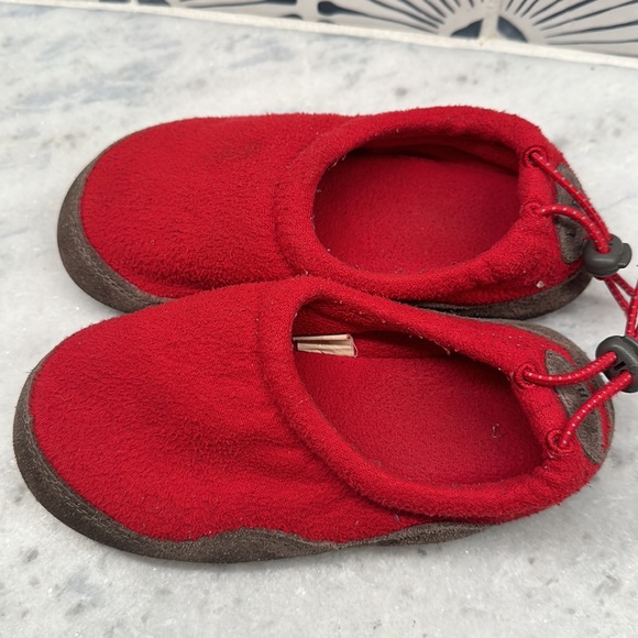 LL Bean Sweater Fleece Slippers - Picture 4 of 4